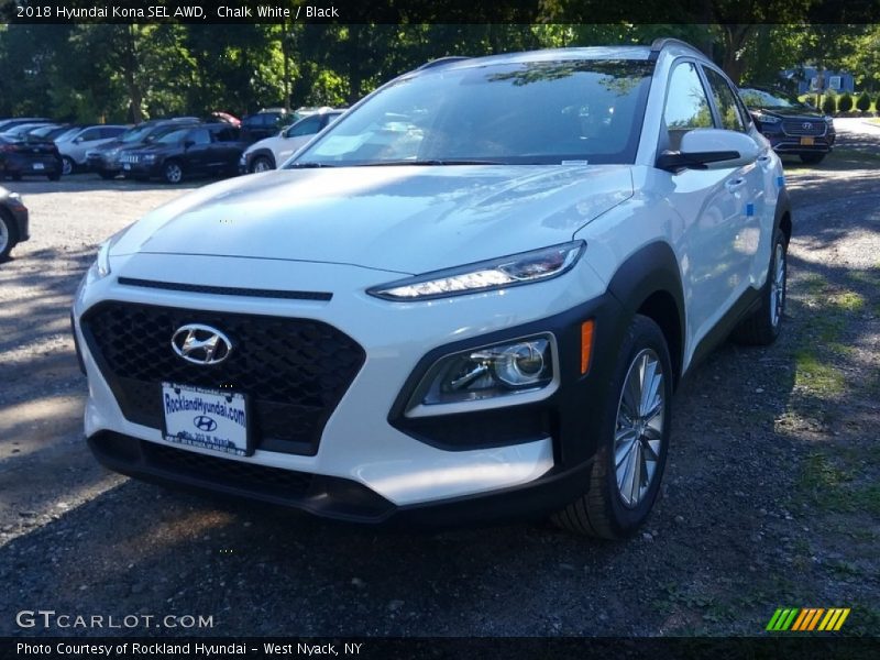 Chalk White / Black 2018 Hyundai Kona SEL AWD