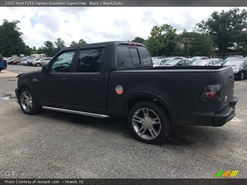 Black / Black/Grey 2002 Ford F150 Harley-Davidson SuperCrew