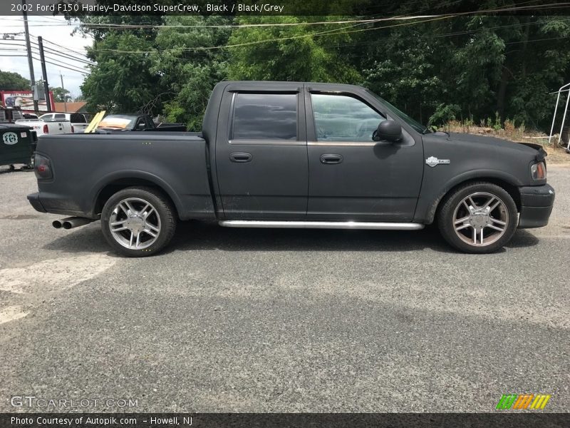 Black / Black/Grey 2002 Ford F150 Harley-Davidson SuperCrew