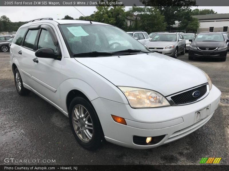 Cloud 9 White / Dark Flint/Light Flint 2005 Ford Focus ZXW SES Wagon