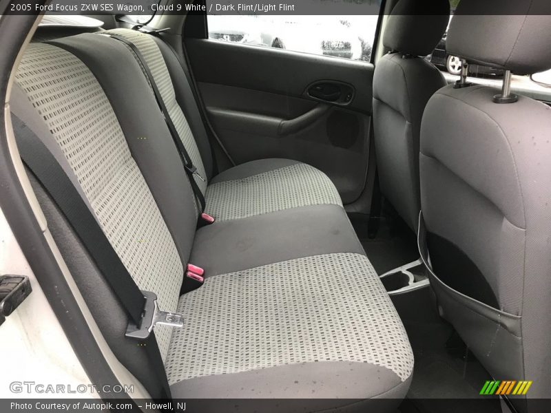 Cloud 9 White / Dark Flint/Light Flint 2005 Ford Focus ZXW SES Wagon