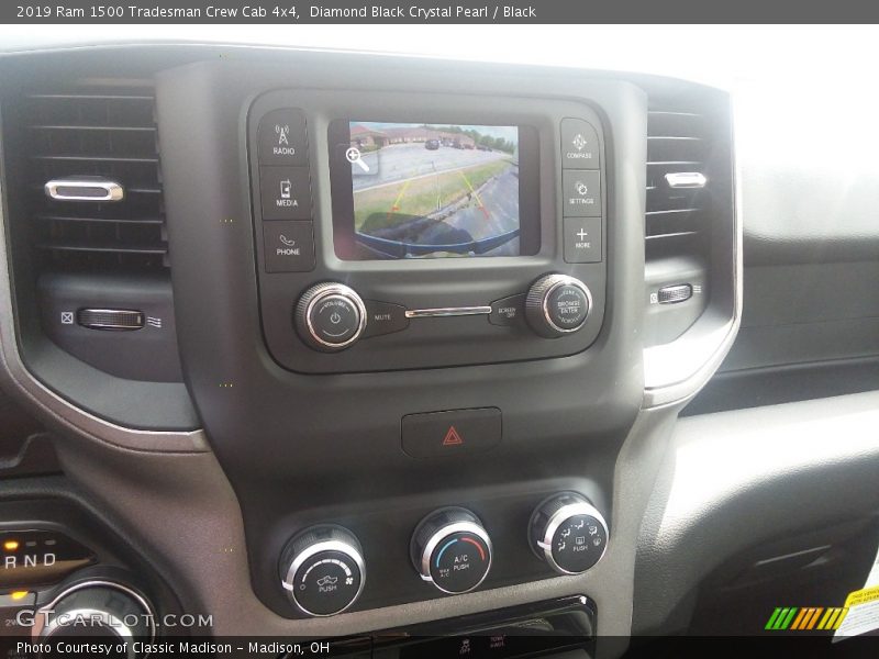 Diamond Black Crystal Pearl / Black 2019 Ram 1500 Tradesman Crew Cab 4x4