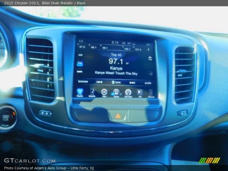 Billet Silver Metallic / Black 2015 Chrysler 200 S