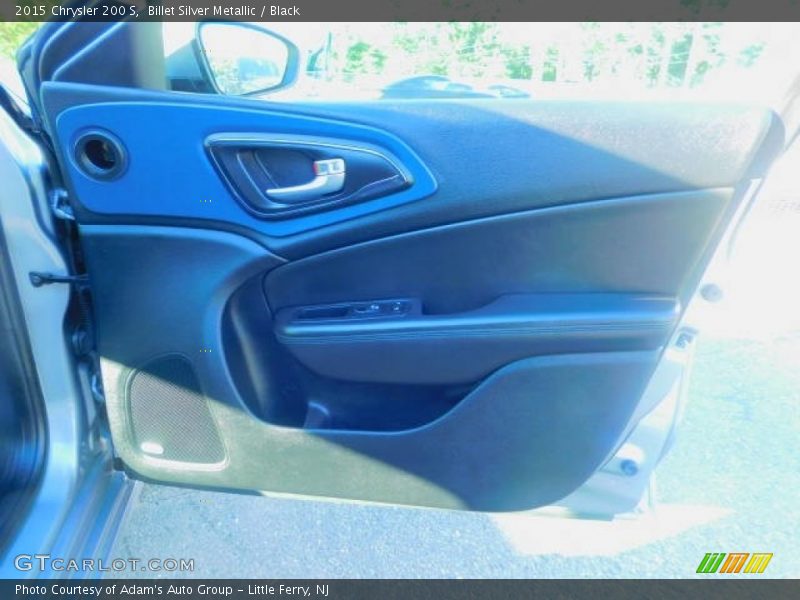 Billet Silver Metallic / Black 2015 Chrysler 200 S