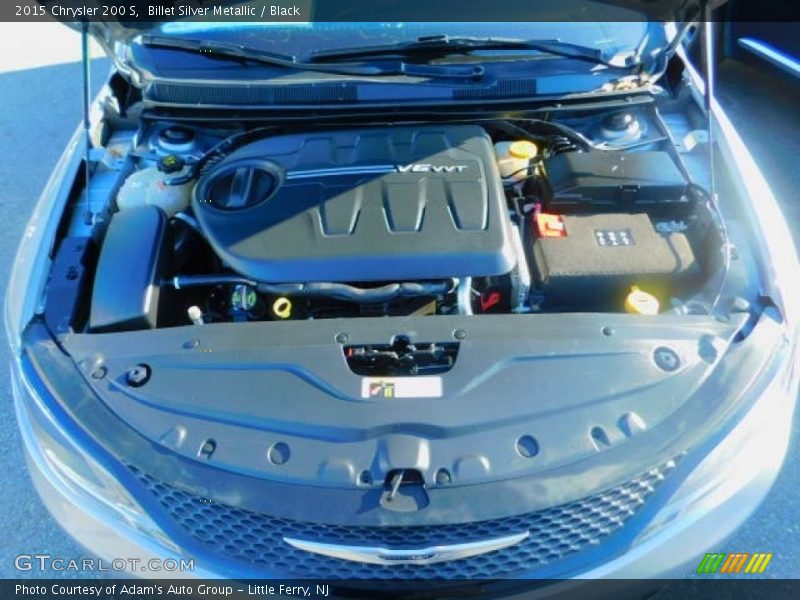 Billet Silver Metallic / Black 2015 Chrysler 200 S