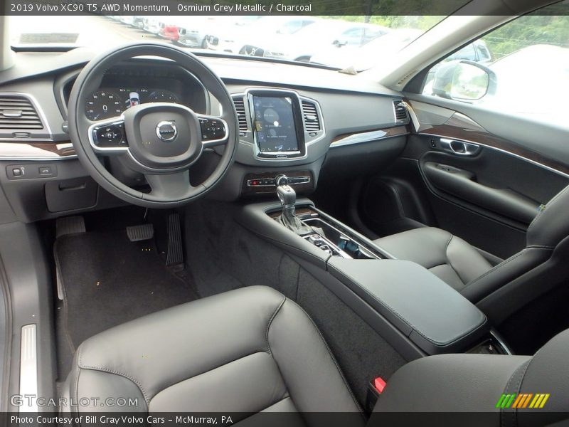  2019 XC90 T5 AWD Momentum Charcoal Interior