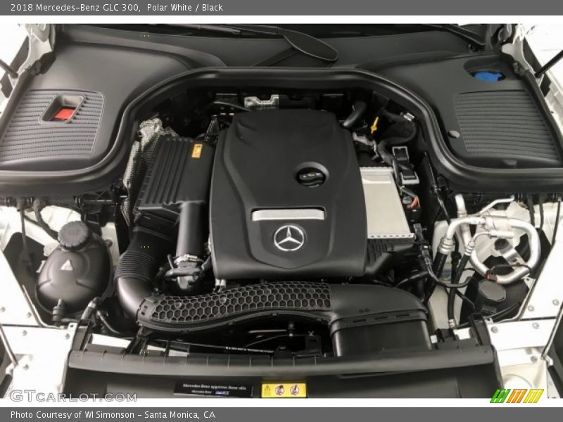 Polar White / Black 2018 Mercedes-Benz GLC 300