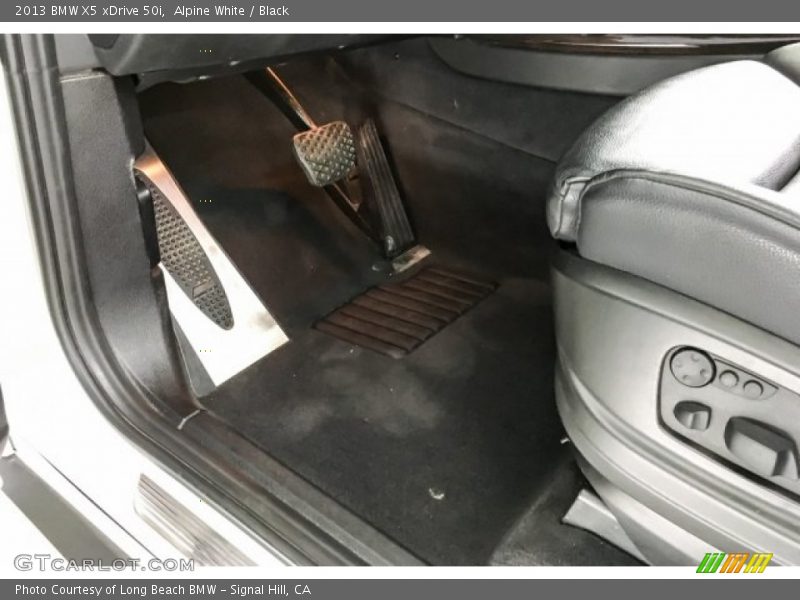 Alpine White / Black 2013 BMW X5 xDrive 50i