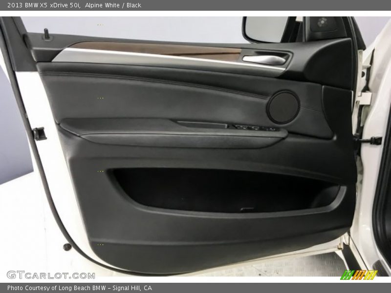 Alpine White / Black 2013 BMW X5 xDrive 50i