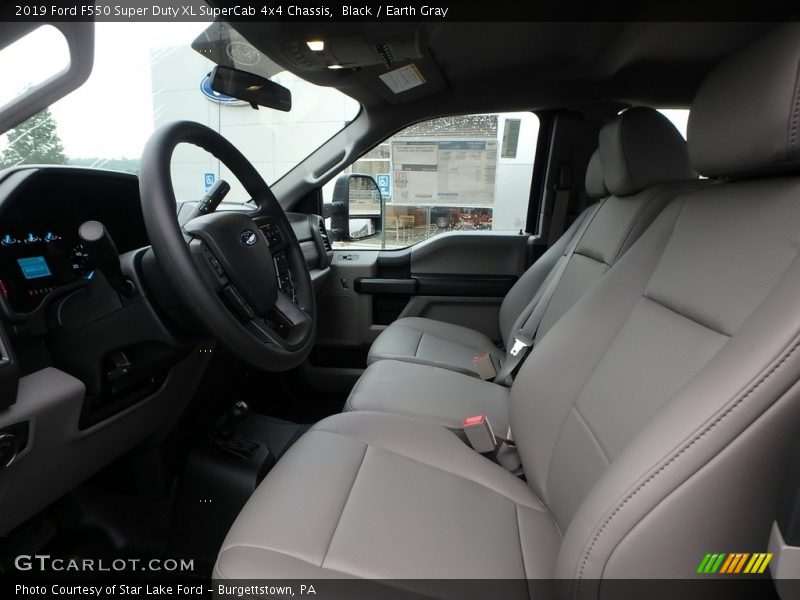 Front Seat of 2019 F550 Super Duty XL SuperCab 4x4 Chassis
