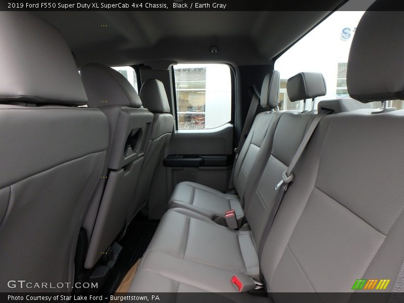 Rear Seat of 2019 F550 Super Duty XL SuperCab 4x4 Chassis