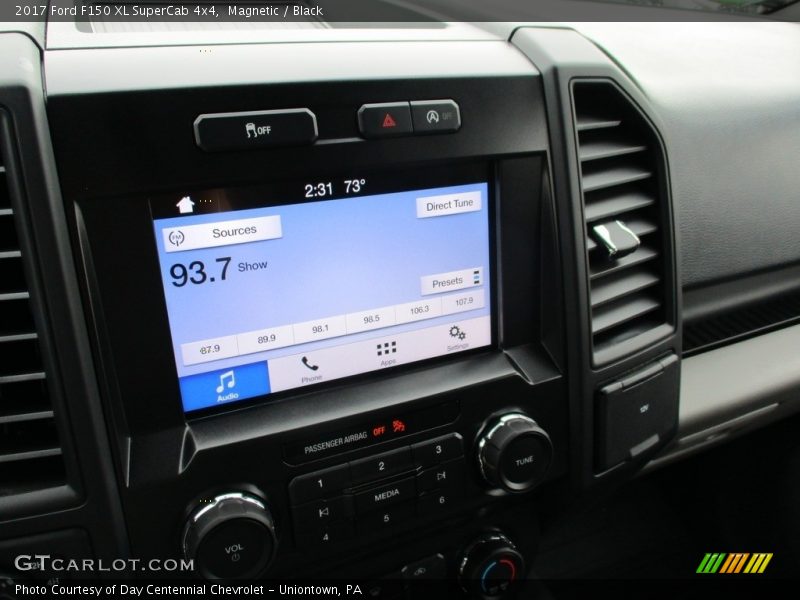 Magnetic / Black 2017 Ford F150 XL SuperCab 4x4