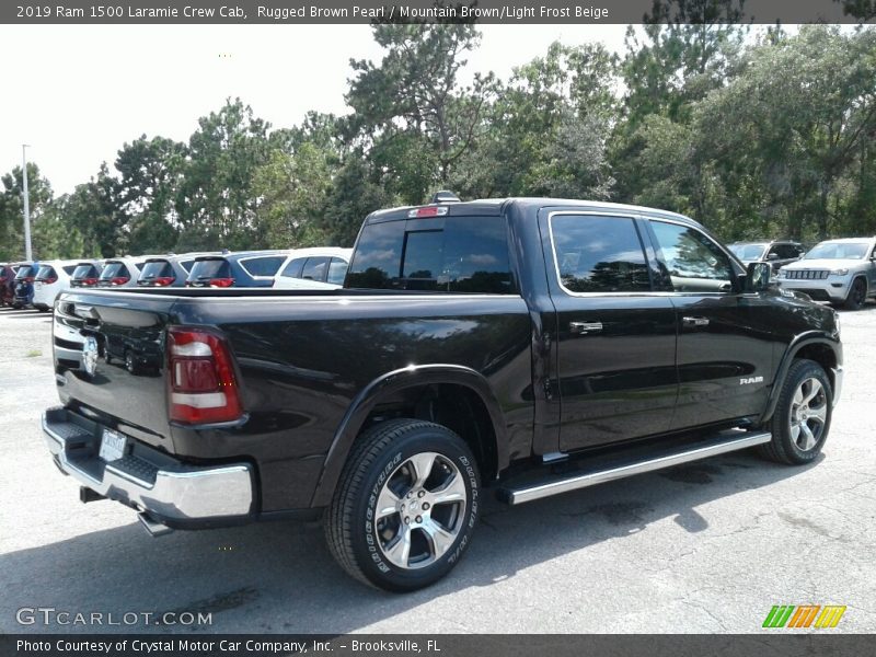 Rugged Brown Pearl / Mountain Brown/Light Frost Beige 2019 Ram 1500 Laramie Crew Cab