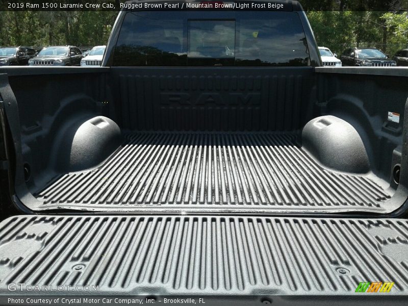 Rugged Brown Pearl / Mountain Brown/Light Frost Beige 2019 Ram 1500 Laramie Crew Cab