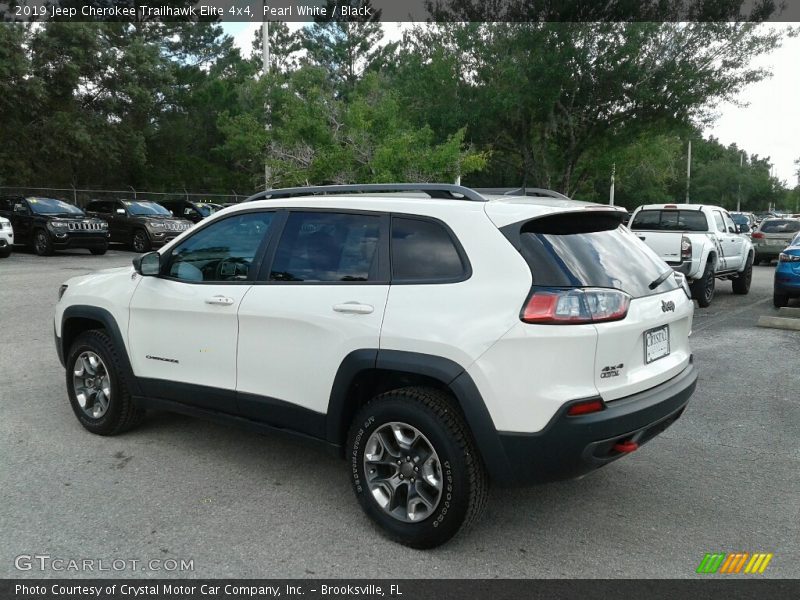Pearl White / Black 2019 Jeep Cherokee Trailhawk Elite 4x4