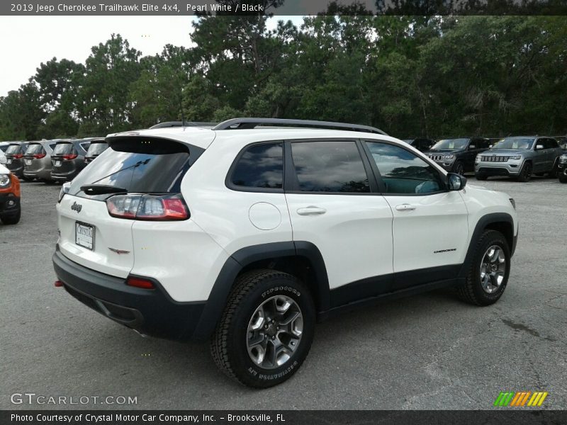 Pearl White / Black 2019 Jeep Cherokee Trailhawk Elite 4x4