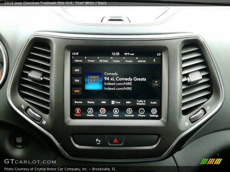 Pearl White / Black 2019 Jeep Cherokee Trailhawk Elite 4x4