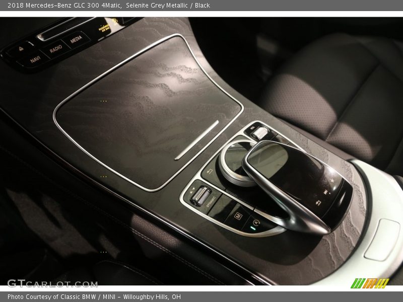 Selenite Grey Metallic / Black 2018 Mercedes-Benz GLC 300 4Matic