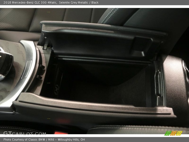 Selenite Grey Metallic / Black 2018 Mercedes-Benz GLC 300 4Matic