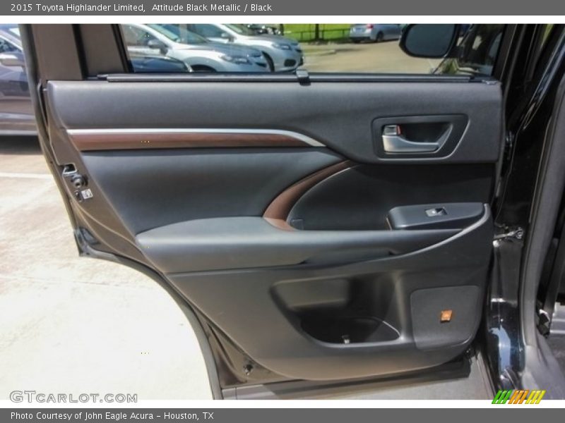 Attitude Black Metallic / Black 2015 Toyota Highlander Limited