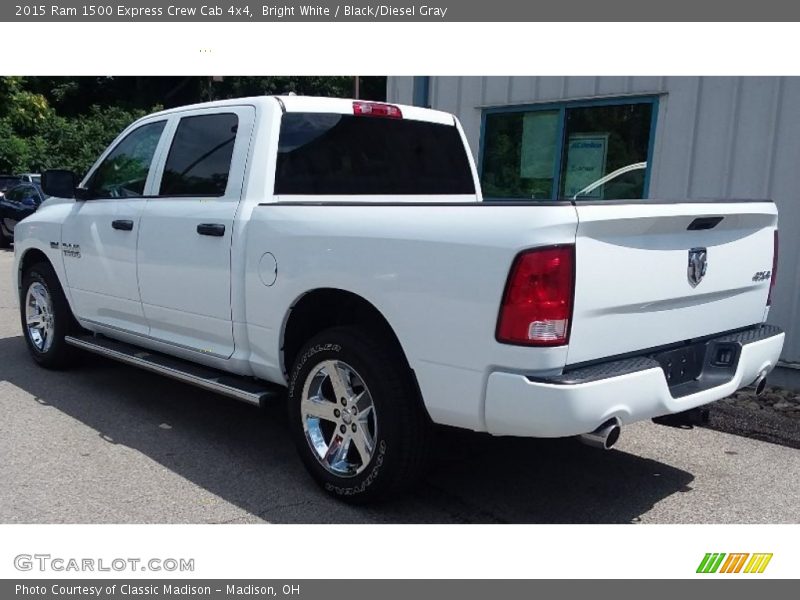 Bright White / Black/Diesel Gray 2015 Ram 1500 Express Crew Cab 4x4