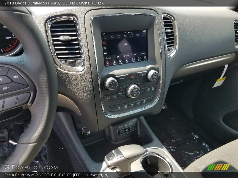 DB Black Crystal / Black 2018 Dodge Durango SXT AWD