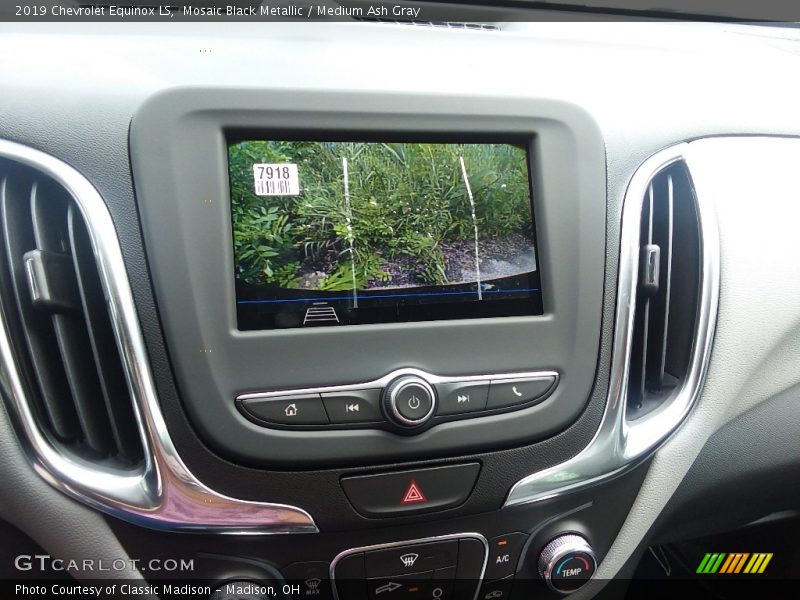 Mosaic Black Metallic / Medium Ash Gray 2019 Chevrolet Equinox LS