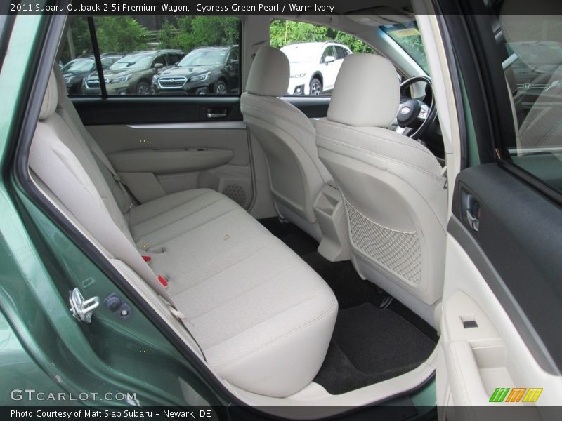 Cypress Green Pearl / Warm Ivory 2011 Subaru Outback 2.5i Premium Wagon