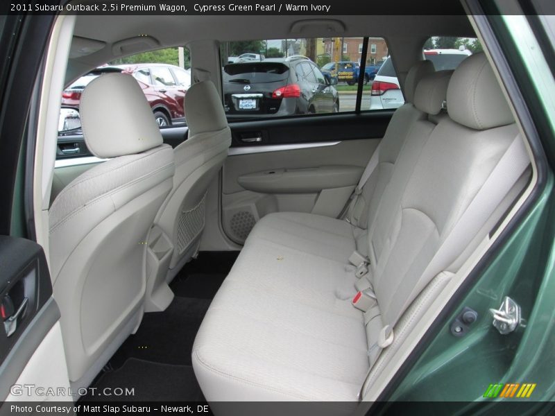 Cypress Green Pearl / Warm Ivory 2011 Subaru Outback 2.5i Premium Wagon
