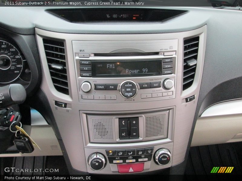 Cypress Green Pearl / Warm Ivory 2011 Subaru Outback 2.5i Premium Wagon