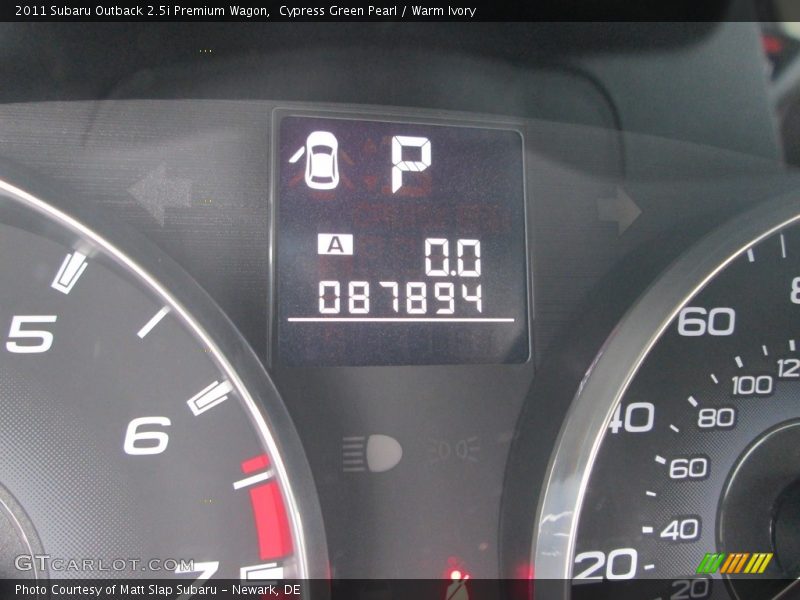 Cypress Green Pearl / Warm Ivory 2011 Subaru Outback 2.5i Premium Wagon