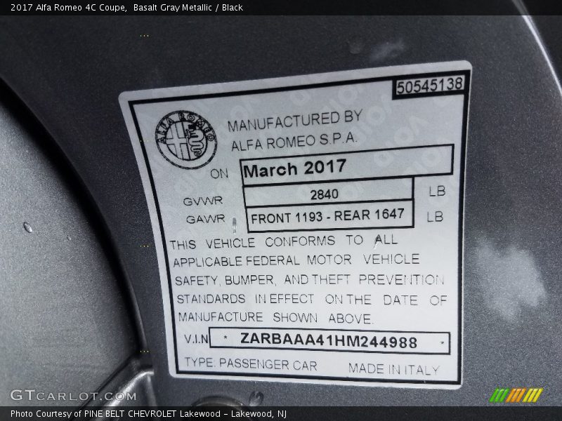 Basalt Gray Metallic / Black 2017 Alfa Romeo 4C Coupe