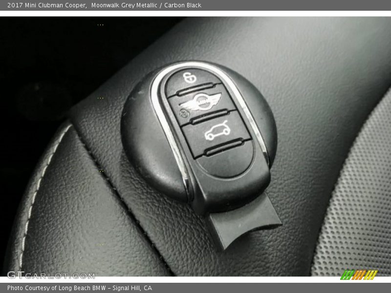 Moonwalk Grey Metallic / Carbon Black 2017 Mini Clubman Cooper