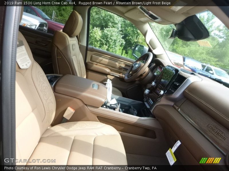 Rugged Brown Pearl / Mountain Brown/Light Frost Beige 2019 Ram 1500 Long Horn Crew Cab 4x4