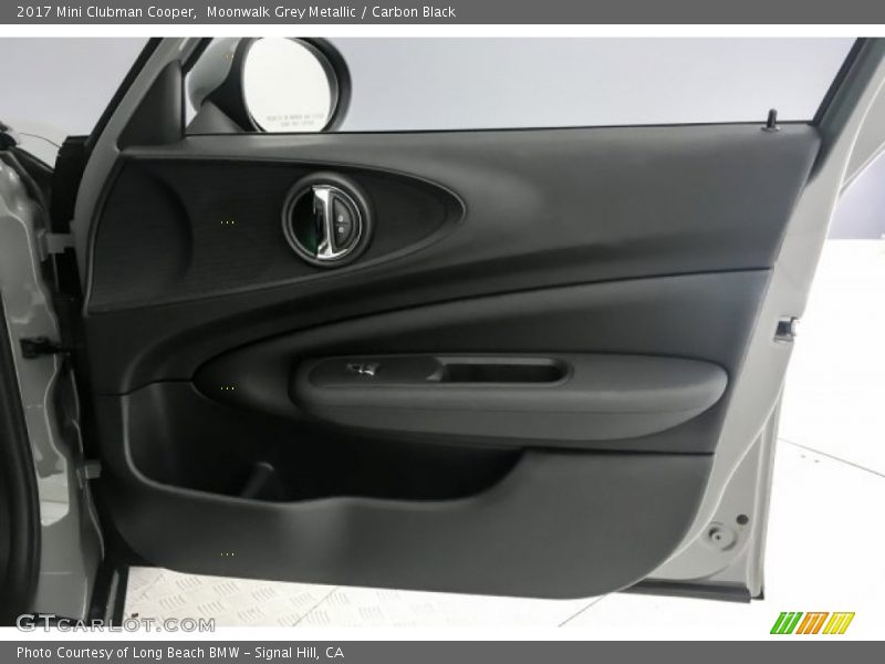 Moonwalk Grey Metallic / Carbon Black 2017 Mini Clubman Cooper