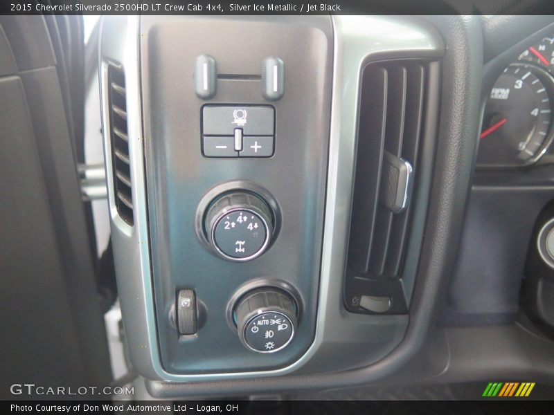 Silver Ice Metallic / Jet Black 2015 Chevrolet Silverado 2500HD LT Crew Cab 4x4