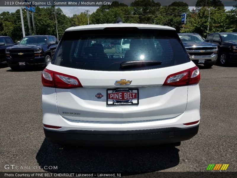 Summit White / Medium Ash Gray 2019 Chevrolet Equinox LS