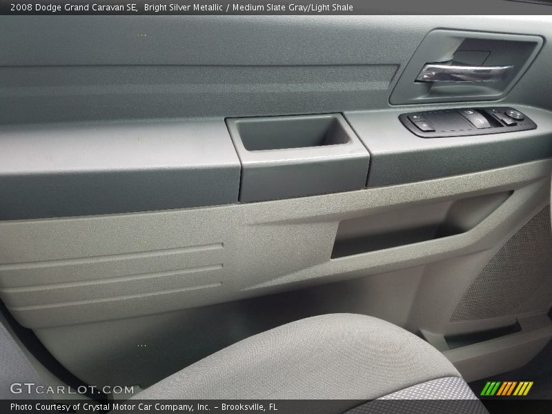 Bright Silver Metallic / Medium Slate Gray/Light Shale 2008 Dodge Grand Caravan SE