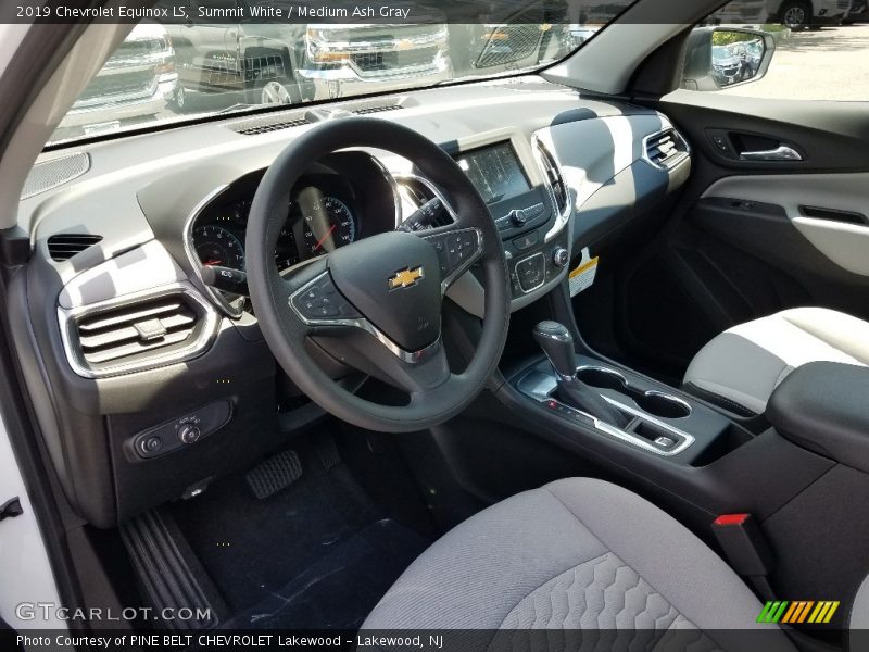 Summit White / Medium Ash Gray 2019 Chevrolet Equinox LS