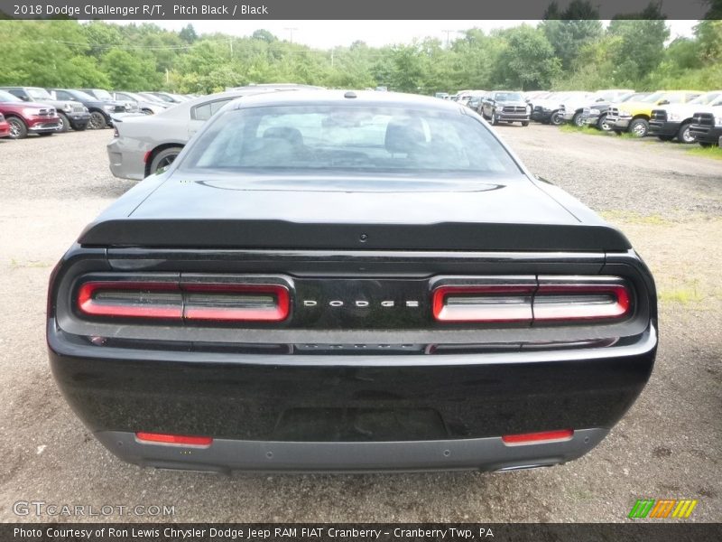 Pitch Black / Black 2018 Dodge Challenger R/T