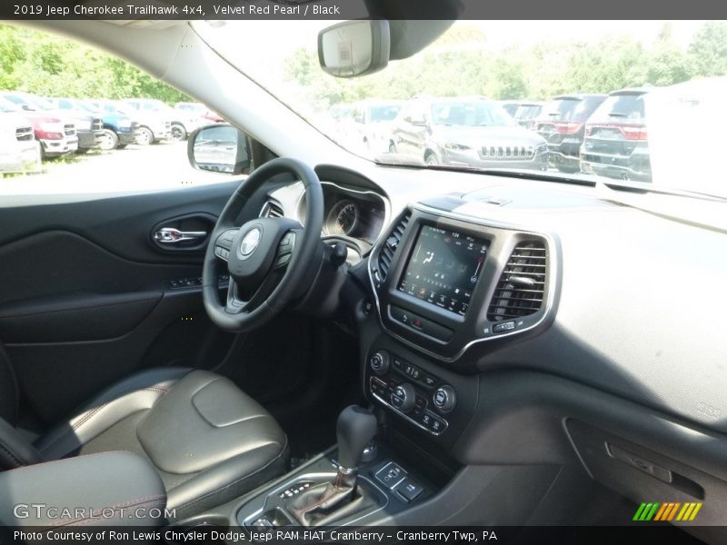 Velvet Red Pearl / Black 2019 Jeep Cherokee Trailhawk 4x4