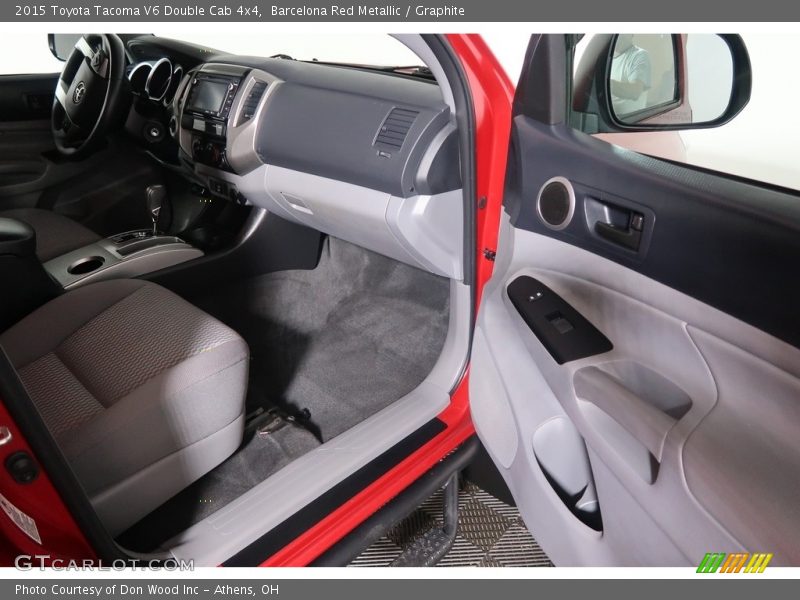 Barcelona Red Metallic / Graphite 2015 Toyota Tacoma V6 Double Cab 4x4