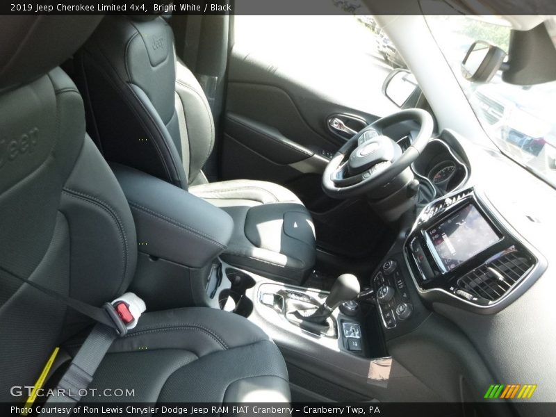 Bright White / Black 2019 Jeep Cherokee Limited 4x4