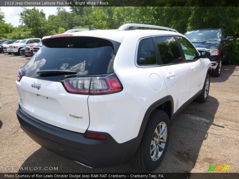 Bright White / Black 2019 Jeep Cherokee Latitude Plus 4x4