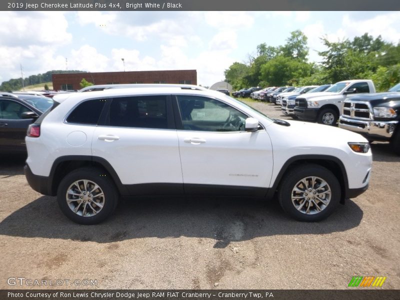 Bright White / Black 2019 Jeep Cherokee Latitude Plus 4x4