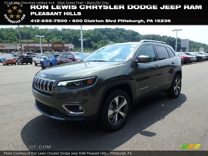 Olive Green Pearl / Black/Ski Grey 2019 Jeep Cherokee Limited 4x4