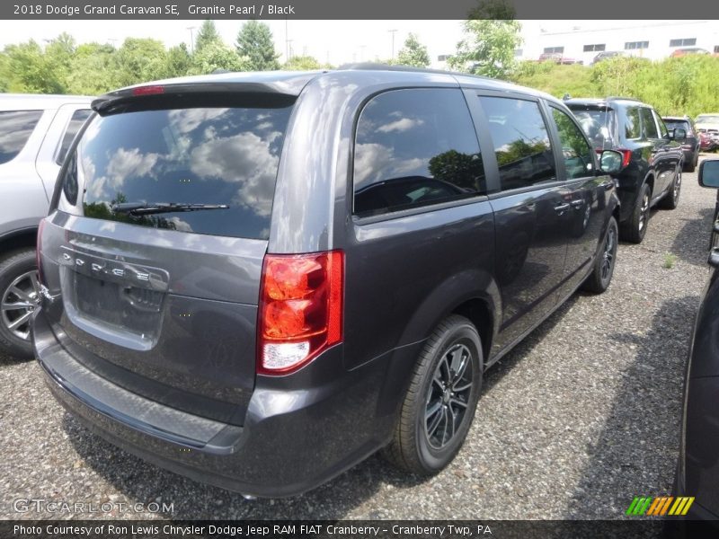 Granite Pearl / Black 2018 Dodge Grand Caravan SE