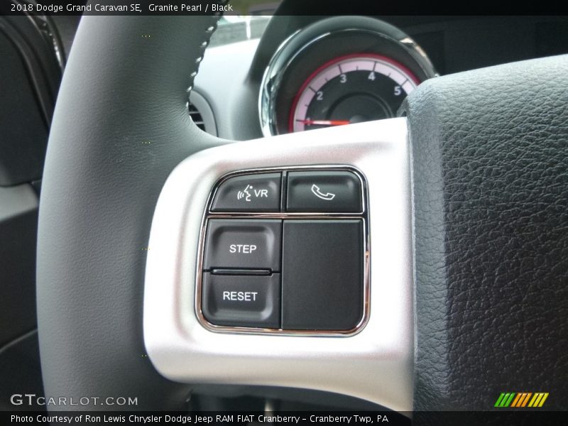 Granite Pearl / Black 2018 Dodge Grand Caravan SE