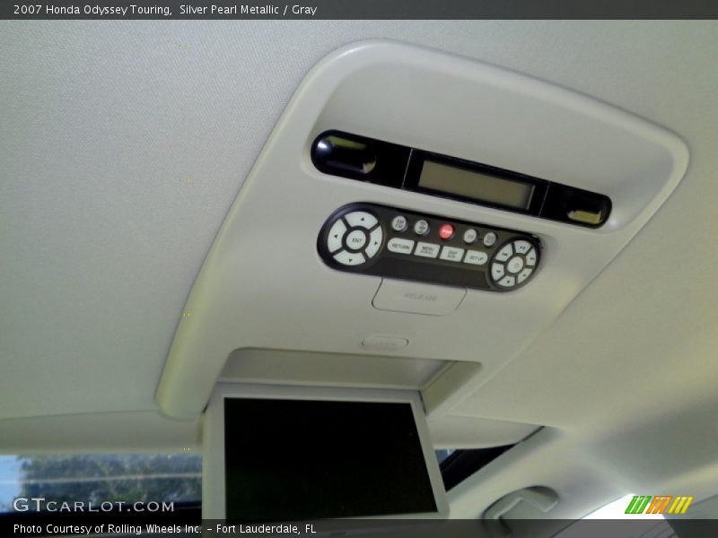 Silver Pearl Metallic / Gray 2007 Honda Odyssey Touring