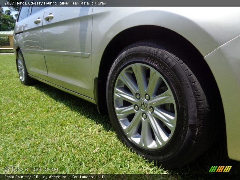 Silver Pearl Metallic / Gray 2007 Honda Odyssey Touring